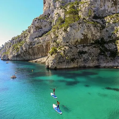 A 500 Metres Des Plages Et Du Port Du Brusc, Les Terrasses Des Embiez Avec Piscine Et Apartment